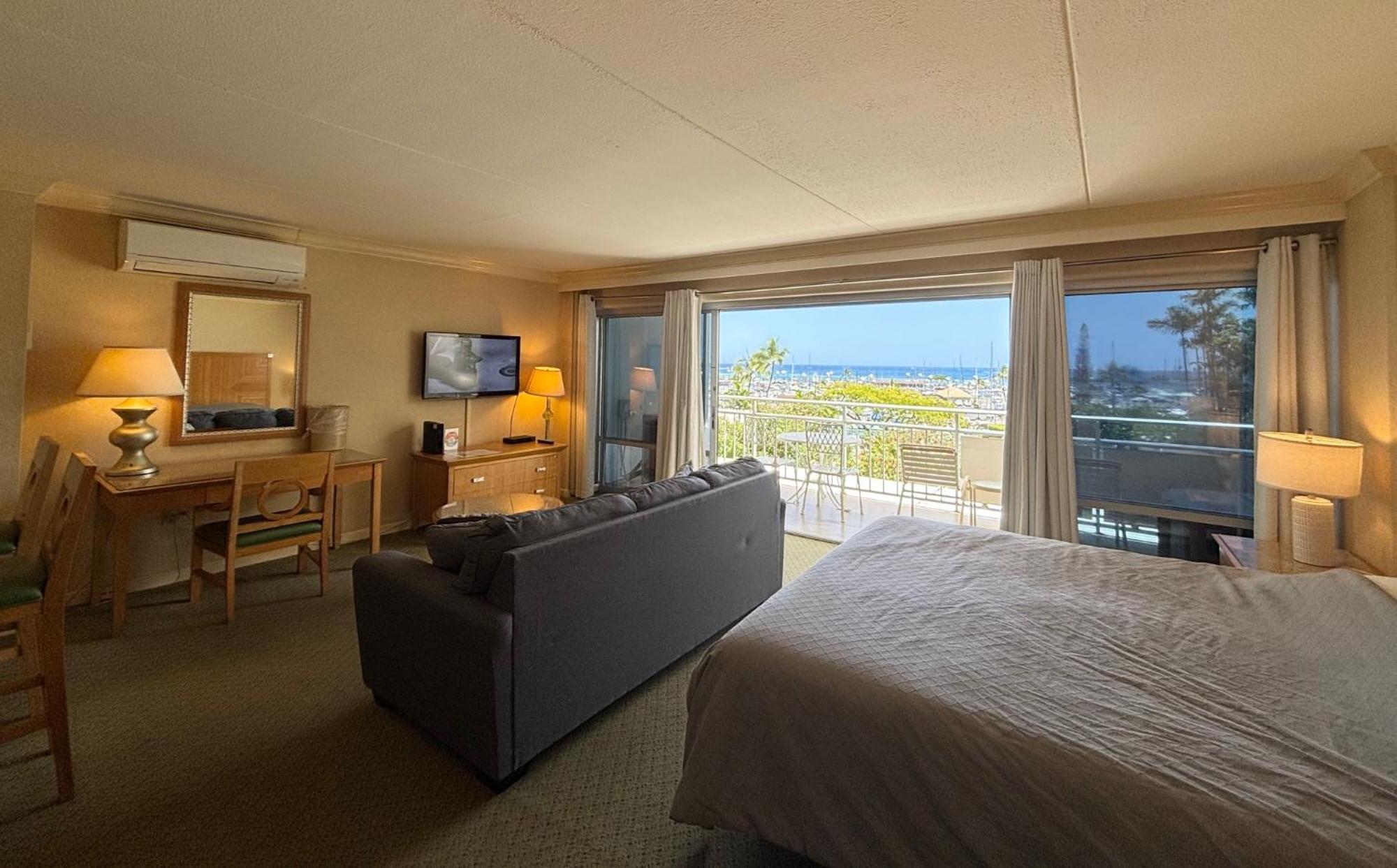 Ilikai Apt 308 - Spacious Studio With Stunning Ocean & Harbor Views Honolulu Exterior photo